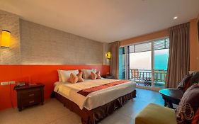 ซีไซด์จอมเทียนบีช พัทยา